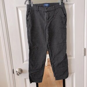 Mid length checkered pant